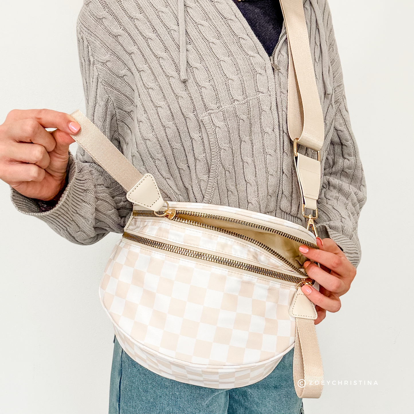 Crossbody Zipper Bag – 7 Colors, Removable Strap, Stylish: Brown