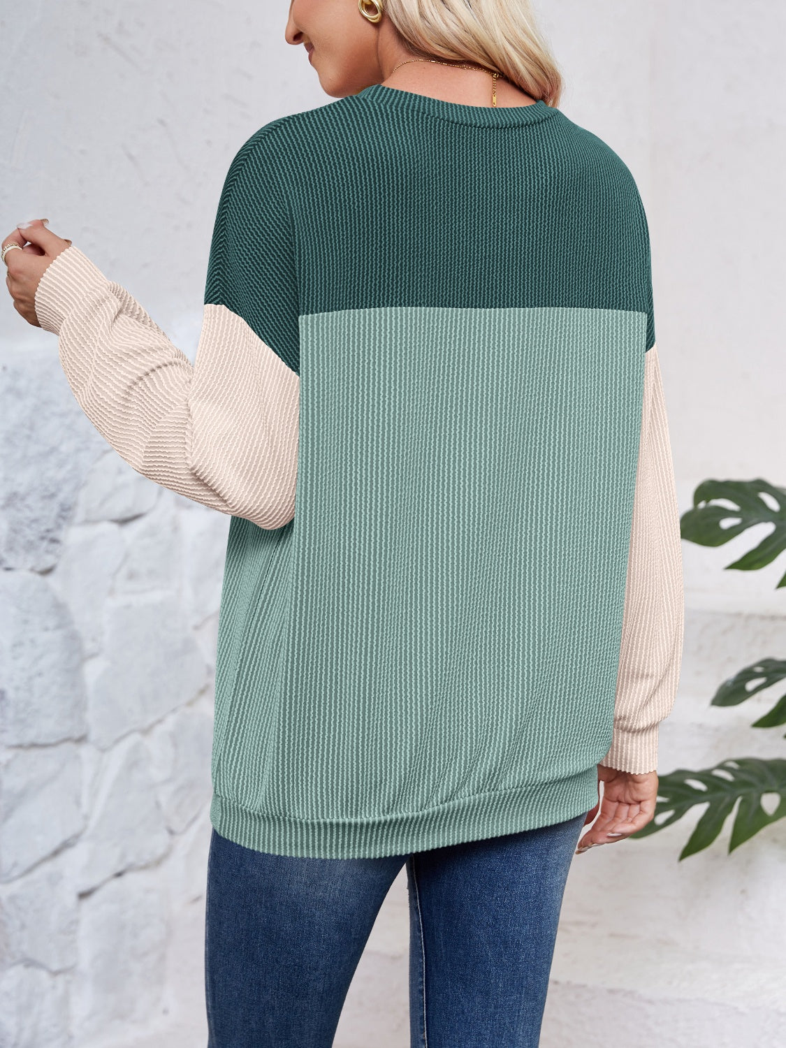 Meredith Sweatshirt