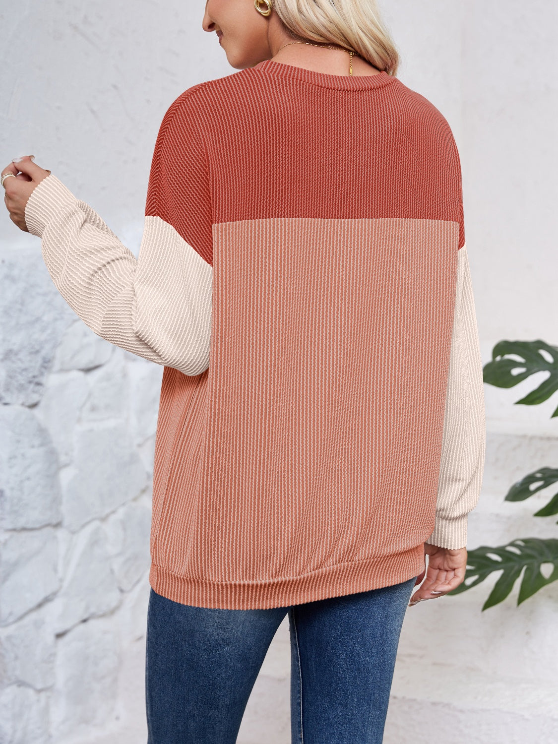 Meredith Sweatshirt